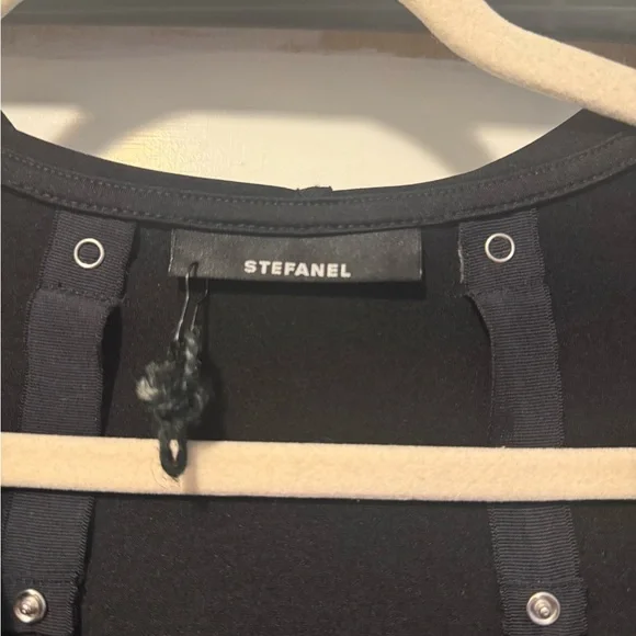 Vintage Italian designer wrap dress with hood - Picture 4 of 5